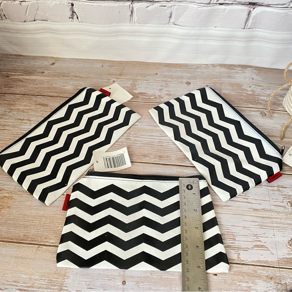 SEPHORA - ZIGZAG MAKEUP BAG 3 PIECES - NWT - Picture 2 of 7